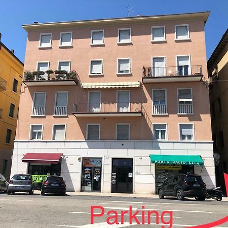 Appartamento Portapalio40 Con Parcheggio ヴェローナ エクステリア 写真